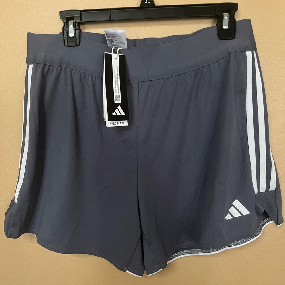 Adidas Tiro 23 Show W Shorts in Grey